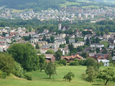 Abtwil_mit_St._Gallen_im_Hintergrund